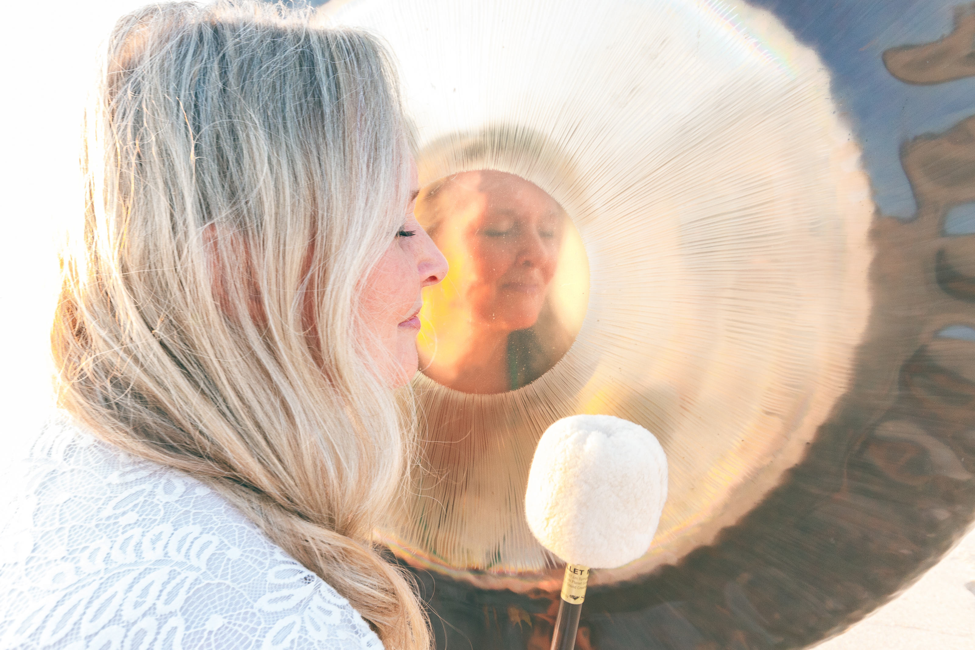 Gong reflection during sound healing session